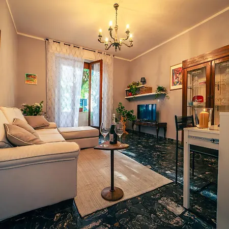 Relax San Frediano Con Giardino Lägenhet