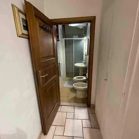 Lägenhet Relax San Frediano Con Giardino Florens